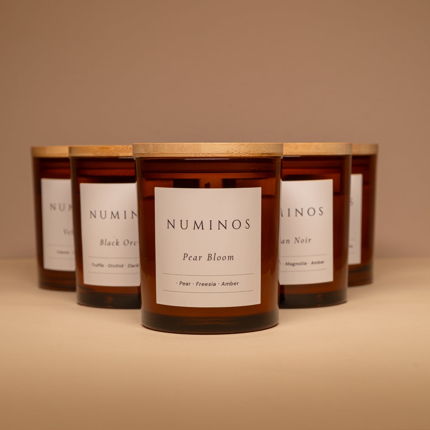 Lumânare parfumatǎ Pear Bloom