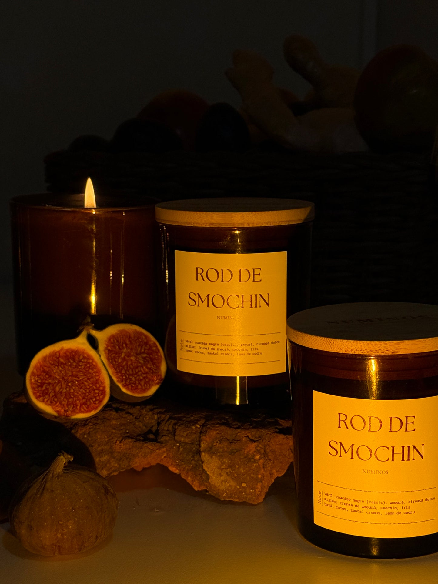 Rod de smochin - lumânare parfumatǎ