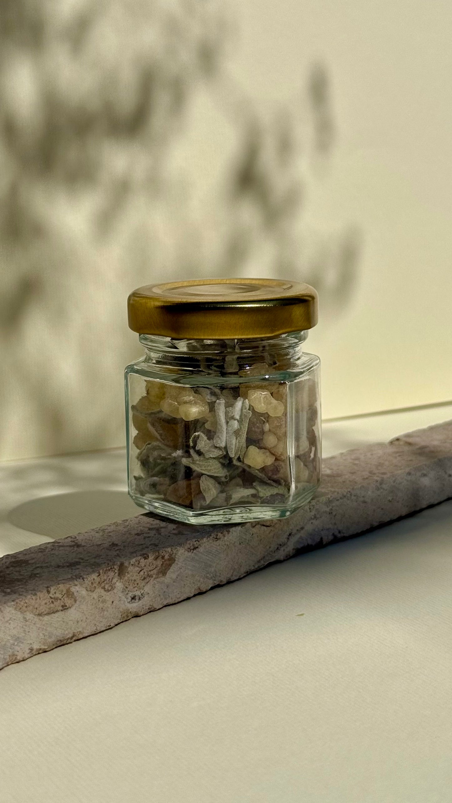 Ritual purificator - Tǎmaie şi salvie