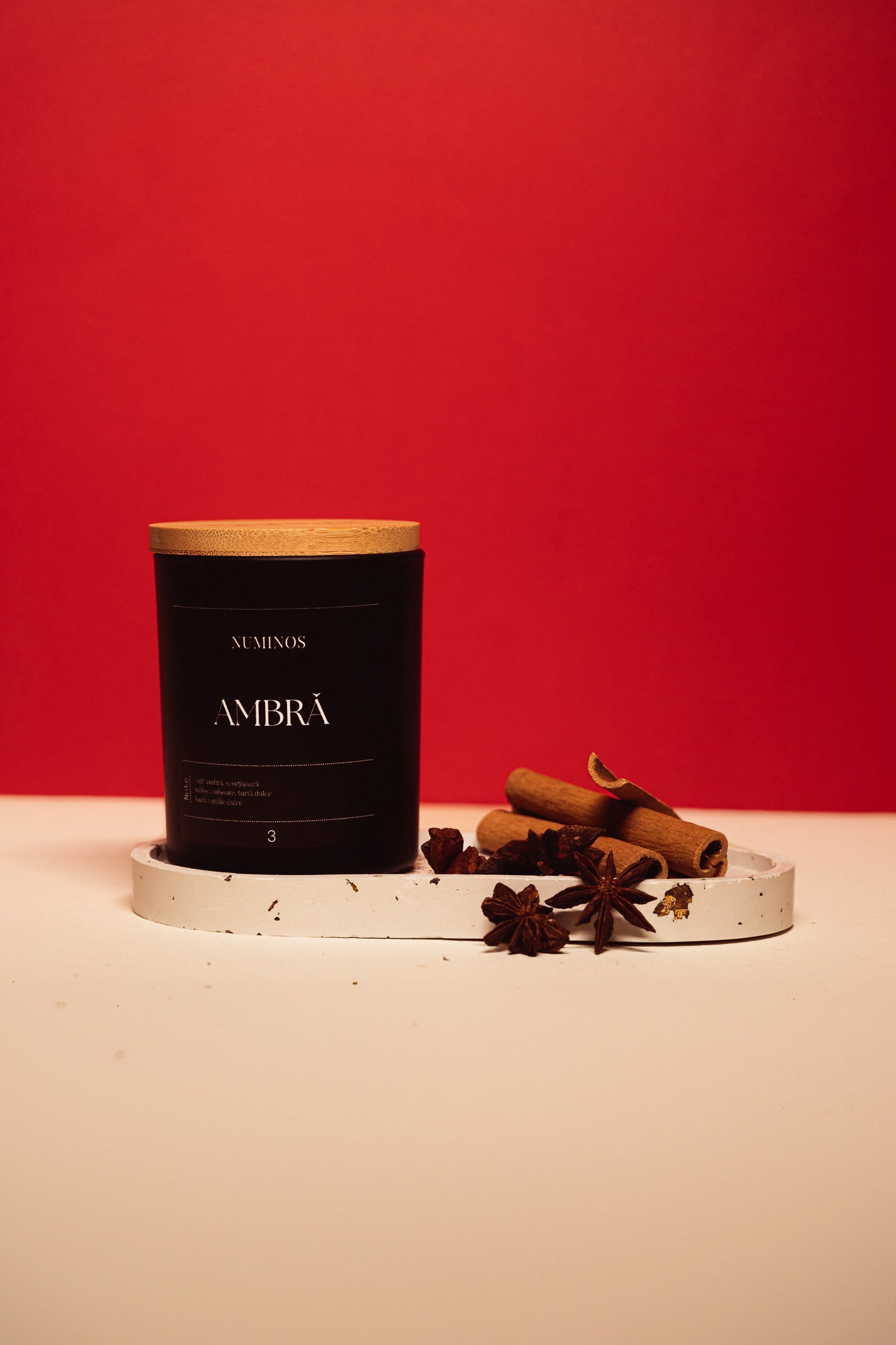 Ambrǎ de toamnǎ - lumânare parfumatǎ