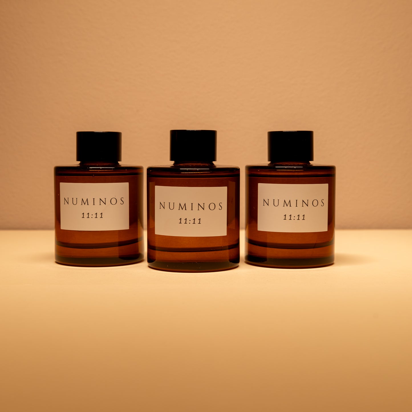 Difuzor de parfum cu bețe- Numinos 11:11  Signature Collection